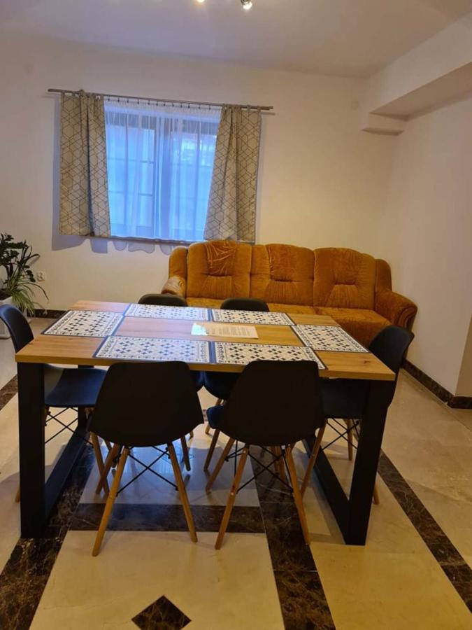 Pod Laskiem Krosnica  Extérieur photo